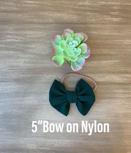 Emerald Green 5" Bow on Nude Nylon